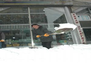 Erzurum'de beyaz mesai